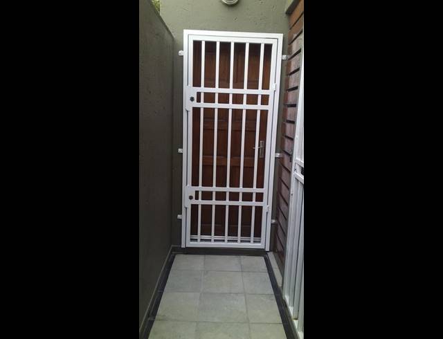 BUSINESS FOR SALE IN KENSINGTON